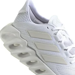 adidas - Women's Switch FWD 2 Running Shoes - Runningschuhe