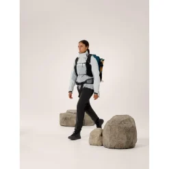 Arc'teryx - Women's Beta AR Jacket - Regenjacke