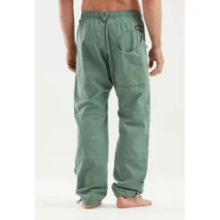 E9 - Blat2 - Boulderhose