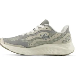 New Balance - Women's Fresh Foam Arishi V4 - Runningschuhe