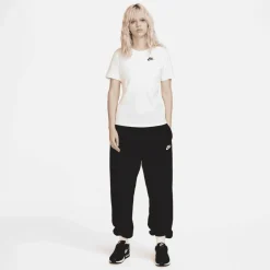 Nike - Women's Sportswear Club Essential - Funktionsshirt