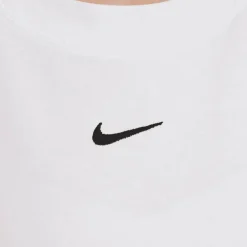 Nike - Women's Sportswear T-Shirt - T-Shirt