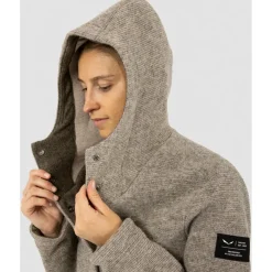 Salewa - Women's Sarner Undyed Wool Hooded Jacket - Wolljacke