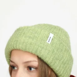 Selfhood - Women's Fluffy Beanie - Mütze